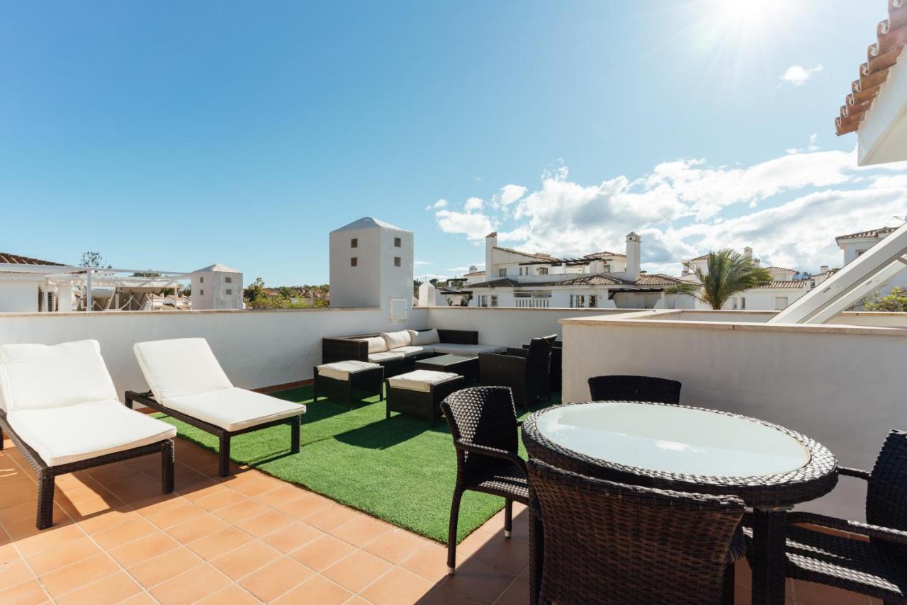 Appartement 2bdr Penthouse, Naranjos, W/pool, 2km P.banus Marbella